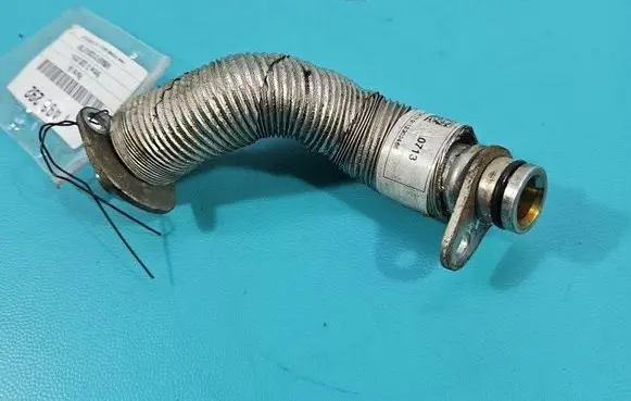 Intercooler hose/pipe