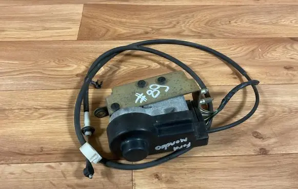 Ford Mondeo Mk III Cruise control unit/module 1S7U9C735BA BFI0C7012M