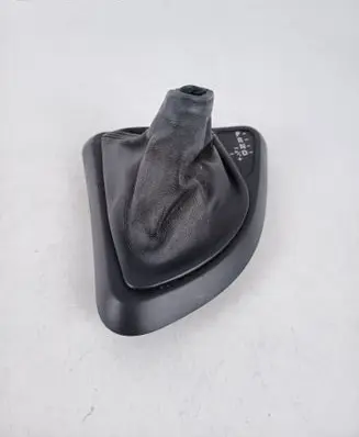BMW 1 E82 E88 Gear shifter surround trim plastic 7111121