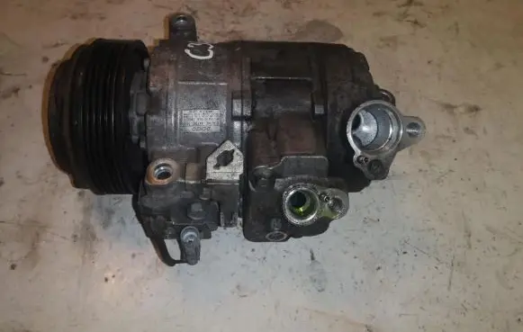 BMW 1 E82 E88 Air conditioning (A/C) compressor (pump) 6452698786203 C3812