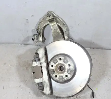 BMW 7 F01 F02 F03 F04 Front wheel hub spindle knuckle