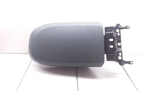 Ford C-MAX II Armrest 