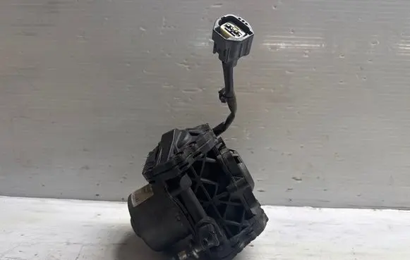 Volvo V60 Vacuum pump 31362373