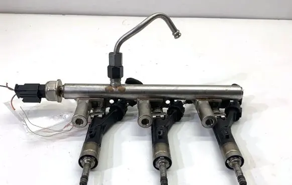 Peugeot 2008 I Fuel main line pipe 9810335380