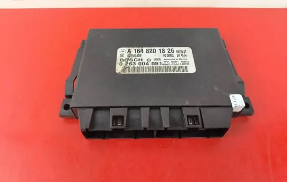 Mercedes-Benz E W211 Parking PDC control unit/module A1648201826