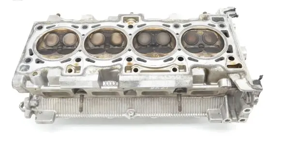 Mitsubishi Outlander Engine head 1005C230 1005C573 01945459