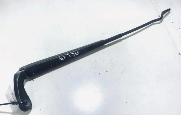Chrysler Voyager Front wiper blade arm 4717364 23109769