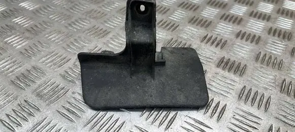 Toyota RAV 4 (XA40) Rear mudguard