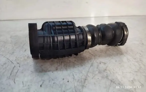 Intercooler hose/pipe