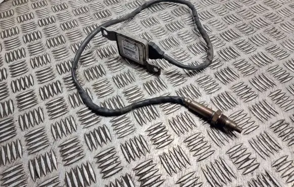 Audi A4 S4 B8 8K Lambda probe sensor 8K0907807J 150625060504 5WK97205