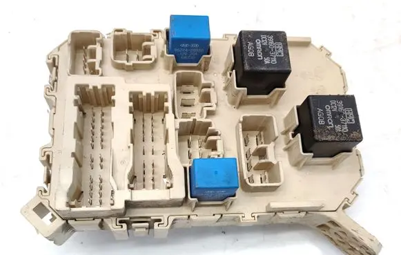 Hyundai Grandeur Fuse module 919503L100