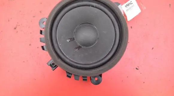 Volvo S60 Subwoofer speaker 30657445