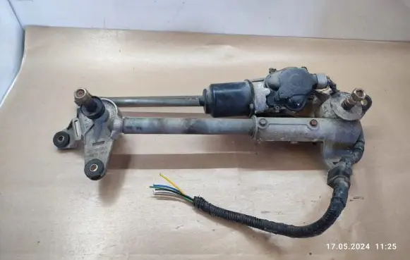 Honda Accord Front wiper linkage and motor