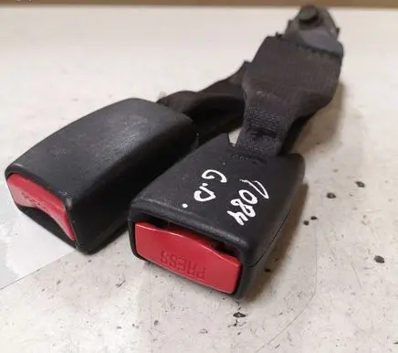 Mazda 6 Rear seatbelt buckle