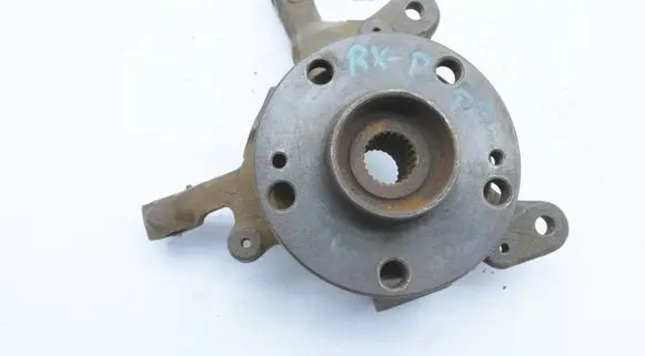 Renault Scenic I Front wheel hub spindle knuckle
