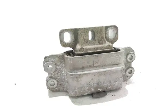 Volkswagen Golf V Engine mount bracket 1K0199555