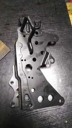 BMW X5 E53 Seat back rest lock catch 7059615