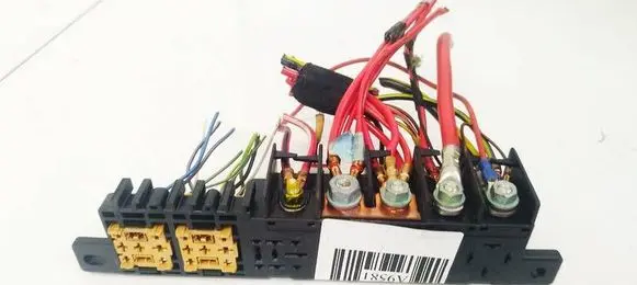 Audi A6 S6 C5 4B Fuse box set 8L0941822A 896083000