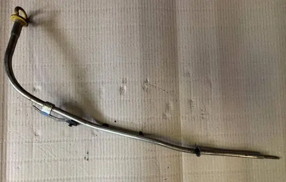 Fiat 500 Oil level dip stick 