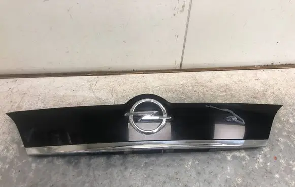 Opel Meriva B Trunk door license plate light bar 13268683BILI 13268683 13268754