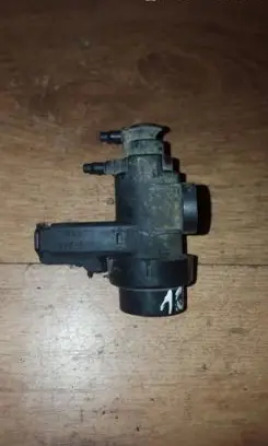 Ford Mondeo MK I Turbo solenoid valve fotea1a9j459