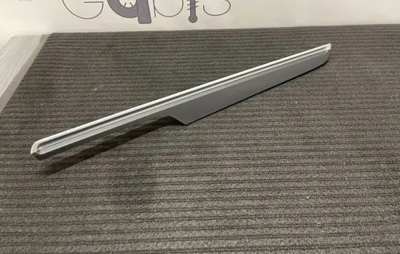 Porsche Macan (95B) Front door trim bar 95B867410