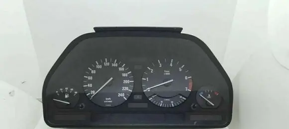 BMW 5 E34 Speedometer (instrument cluster) 993558105