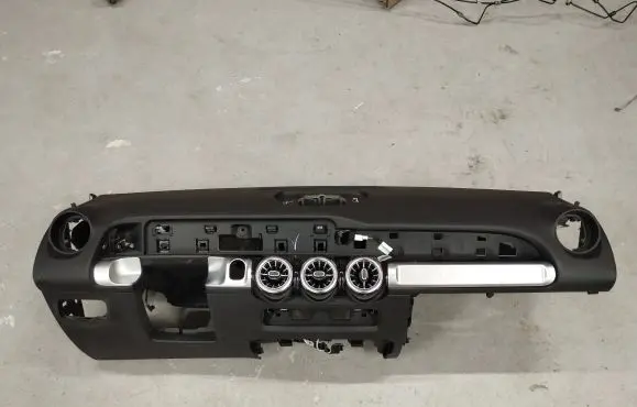 Mercedes-Benz GLB x247 Dashboard