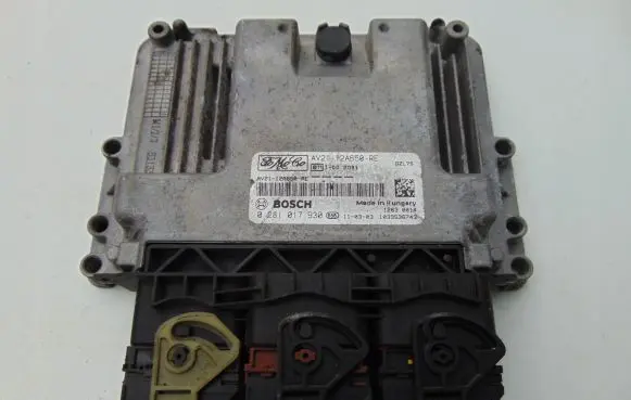 Ford Focus Engine control unit/module 0281017930