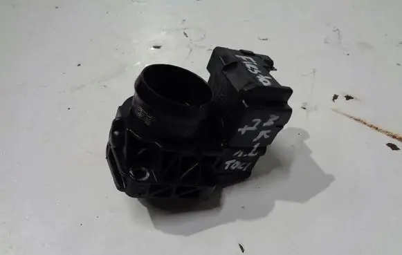 Ford Fiesta Throttle valve