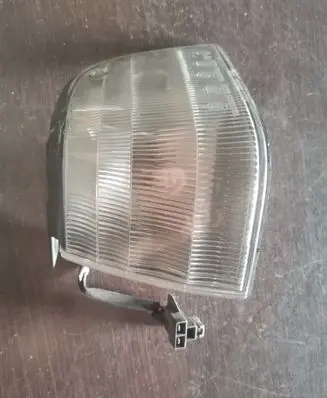 Mazda 323 Front indicator light 21661249