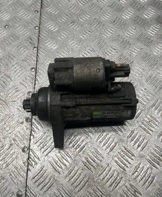 Volkswagen PASSAT B6 Starter motor 02Z911023H