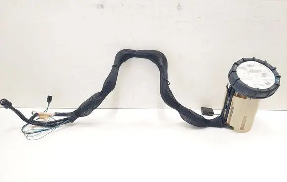 Mercedes-Benz E W211 In-tank fuel pump A2114701694 28702