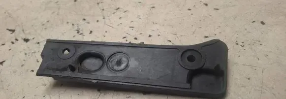 Audi A4 S4 B6 8E 8H Front bumper mounting bracket 8E0807283