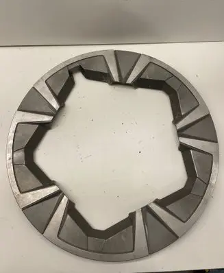 BMW iX1 R16 wheel hub/cap/trim 17812610 5A1FC75