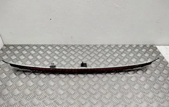 Mercedes-Benz E W212 Third/center stoplight 2128200156