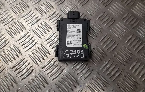 Land Rover Discovery Sport Blind spot module K8D214F152AL