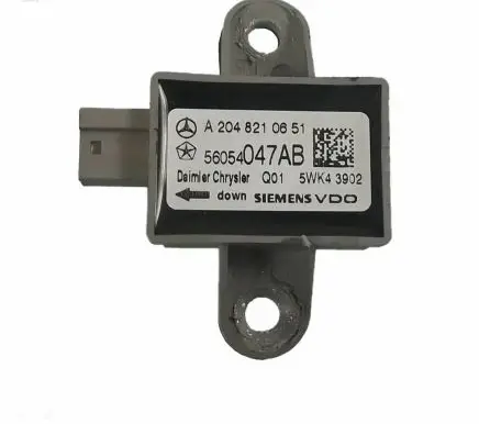 Mercedes-Benz C AMG W204 Airbag deployment crash/impact sensor A2048210651