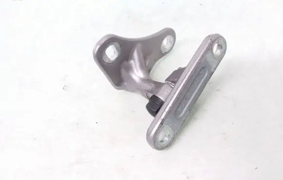 Mercedes-Benz C W203 Front door upper hinge