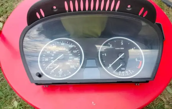 BMW 5 E60 E61 Speedometer (instrument cluster) 9153756 2138400030 110080213