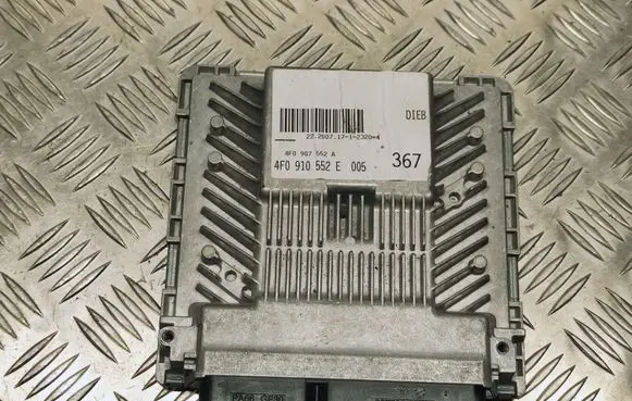 Audi A6 S6 C6 4F Engine control unit/module 4F0910552E