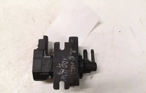 Citroen C4 I Turbo solenoid valve 9660693180 245070236