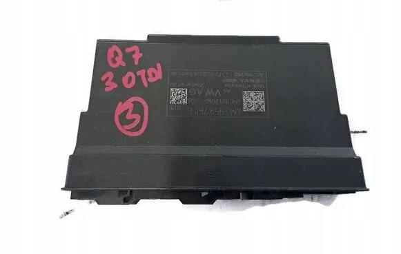 Audi Q7 4M Seat control module 4M0959760G