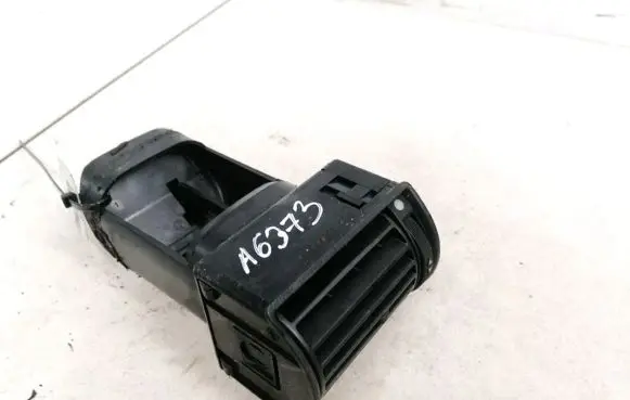 Audi A6 S6 C4 4A Dash center air vent grill 4A1820901