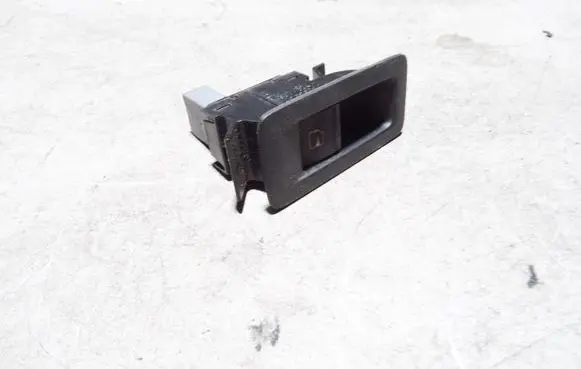 Volkswagen Touran I Fuel tank opening switch 1F0959527