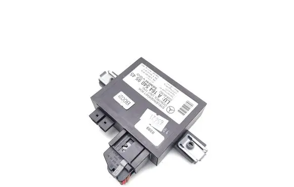 Mercedes-Benz CLS C219 Tire pressure control unit A1645409545 5WK48382 A0038200526