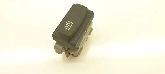 Renault Thalia II Windscreen/window heater switch