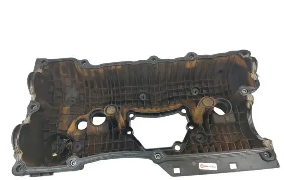 BMW M5 Rocker cam cover 