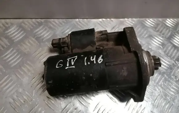 Volkswagen Golf IV Starter motor 0001121006 020911023F