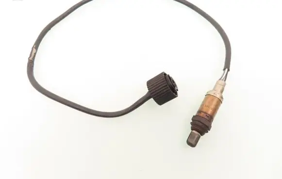 Mercedes-Benz C AMG W202 Lambda probe sensor 0005404017 0258003324